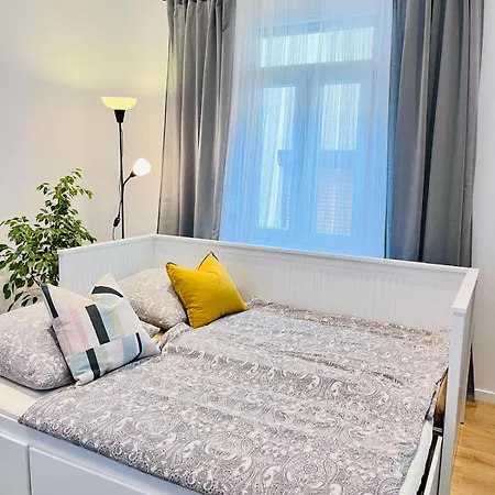 -1-zentral-traumwohnung-rhein *